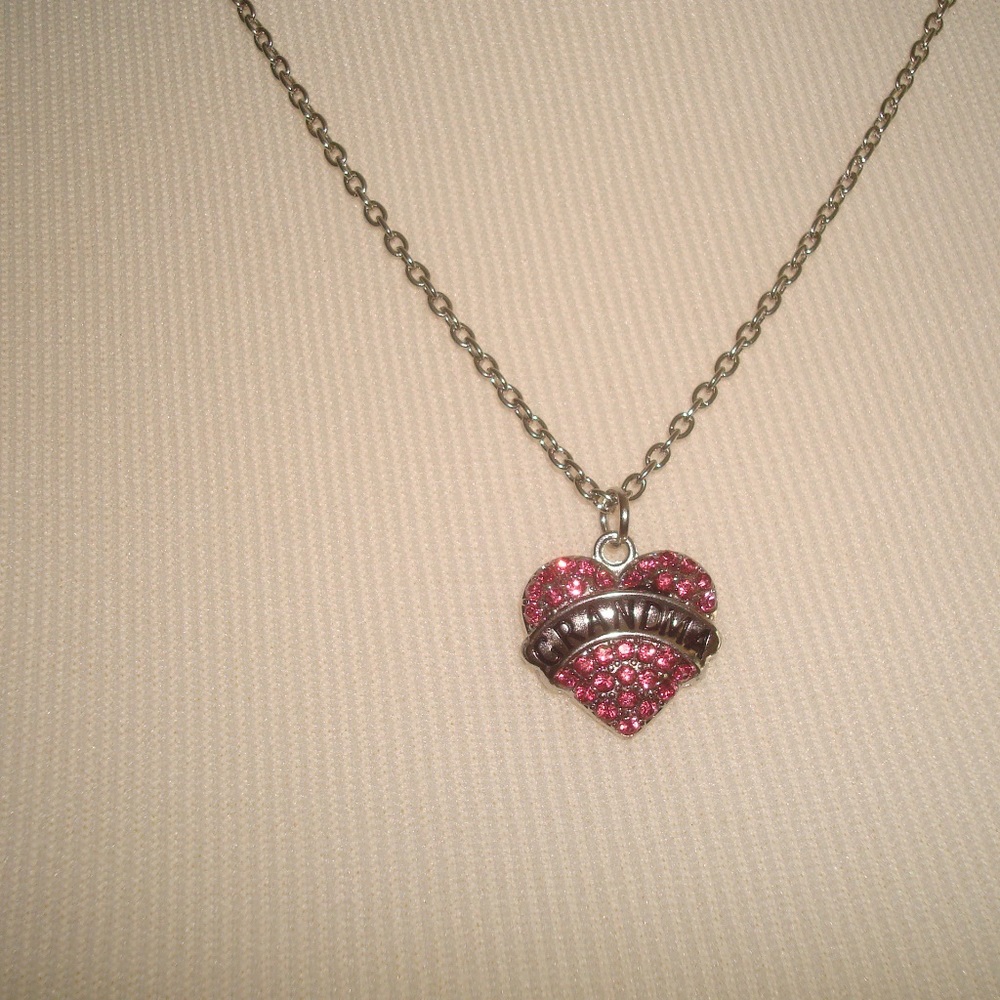 Beautiful!! Rhinestone Necklace Pink Heart - Picture 2 of 4